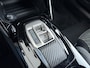 Peugeot e-2008 GT | Active Safety Brake met camera en radar (automatisch noodremsysteem) met Distance Alert (waarschuwing dreigende aanrijding) | Advanced Active Safety Brake met camera en radar | Climate Control