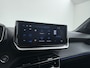 Peugeot e-2008 GT | Active Safety Brake met camera en radar (automatisch noodremsysteem) met Distance Alert (waarschuwing dreigende aanrijding) | Advanced Active Safety Brake met camera en radar | Climate Control