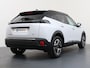 Peugeot e-2008 GT | Active Safety Brake met camera en radar (automatisch noodremsysteem) met Distance Alert (waarschuwing dreigende aanrijding) | Advanced Active Safety Brake met camera en radar | Climate Control