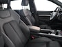 Audi E-tron 55 quattro S edition 95 kWh 408 pk | SOH 95,66% | Navigatie | Panoramadak | Parkeersensoren | Achteruitrijcamera | Matrix LED koplampen | Stoelverwarming | S-Line |