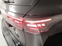 Volkswagen Tiguan 1.5 eHybrid R-Line Edition 272 pk Automaat (DSG) | Verlengde garantie | Navigatie | Panoramadak | Trekhaak (wegklapbaar) | Parkeersensoren (Park assist) | Rondomzicht camera| Lederen bekleding | Stoelverwarming v/a | R-Line |