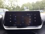 Peugeot 208 ALLURE 1.2-100pk Apple Carplay & Android Auto | Navi | Cruise & Climate control | Parkeersensoren | Bluetooth | LMV16inch