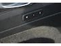 Volvo XC40 Recharge P8 AWD R-Design | 92% SOH | Adaptive | Trekhaak | Stoel + Stuur Verwarmd | Elektrische stoel | Apple-CarPlay |