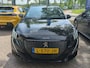 Peugeot 208 1.2 PureTech 100 GT | Navigatie | Panoramadak | Achteruitrijcamera | Apple Carplay & Android Auto | Climate Control !!