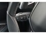 Peugeot 5008 1.2 PureTech 130pk EAT8 Allure | Navi | App Connect | Climate | Cruise | Camera | Keyless | Dodehoek