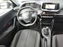 Peugeot 2008 1.2 PureTech Active Pack | Afn. Trekhaak | Navigatie | Cruise Control | Apple Carplay & Android Auto !!
