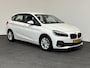 BMW 2-Serie Active Tourer 218i Corporate Lease Executive Navigatie Airco Cruise Control Lichtmetalenvelgen Parkeersensoren
