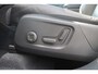 Volvo XC40 T5 263PK Plug-in hybrid Plus Dark | Adaptive Cruise & Pilot Assist | Lederen Bekleding | Power Seats incl. Memory | Premium Harman/Kardon Audio | Park Assist & Camera | Elektr. Achterklep | Stoel & Stuurverwarming | Semi Elektr. Trekhaak |