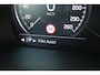 Volvo XC40 T5 263PK Plug-in hybrid Plus Dark | Adaptive Cruise & Pilot Assist | Lederen Bekleding | Power Seats incl. Memory | Premium Harman/Kardon Audio | Park Assist & Camera | Elektr. Achterklep | Stoel & Stuurverwarming | Semi Elektr. Trekhaak |