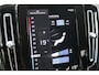 Volvo XC40 T5 263PK Plug-in hybrid Plus Dark | Adaptive Cruise & Pilot Assist | Lederen Bekleding | Power Seats incl. Memory | Premium Harman/Kardon Audio | Park Assist & Camera | Elektr. Achterklep | Stoel & Stuurverwarming | Semi Elektr. Trekhaak |