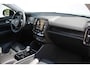 Volvo XC40 T5 263PK Plug-in hybrid Plus Dark | Adaptive Cruise & Pilot Assist | Lederen Bekleding | Power Seats incl. Memory | Premium Harman/Kardon Audio | Park Assist & Camera | Elektr. Achterklep | Stoel & Stuurverwarming | Semi Elektr. Trekhaak |