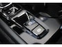 Volvo XC40 T5 263PK Plug-in hybrid Plus Dark | Adaptive Cruise & Pilot Assist | Lederen Bekleding | Power Seats incl. Memory | Premium Harman/Kardon Audio | Park Assist & Camera | Elektr. Achterklep | Stoel & Stuurverwarming | Semi Elektr. Trekhaak |