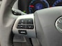 Toyota Auris 1.8 Full Hybrid Aspiration NL-AUTO 1E-EIG 100% DEALERONDERHOUDEN! 4S-BANDEN TREKHAAK CLIMA CRUISE 15'' LM-VELGEN