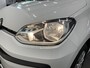 Volkswagen Up! 1.0 Camera Parkeersensoren achter Cruise Control Climate Control