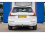 Volvo XC60 2.0 T6 Plug-in hybrid AWD Plus Bright | Pano | Trekhaak | Cruise adaptief | Apple Carplay/Android Auto | Elektrisch verstelb. bestuurdersstoel met geheugen | NL auto | Achterbank verwarmd | Achteruitrijcamera | Apple Carplay/Android Auto|telefoonintegratie premium