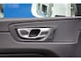 Volvo XC60 2.0 T6 Plug-in hybrid AWD Plus Bright | Pano | Trekhaak | Cruise adaptief | Apple Carplay/Android Auto | Elektrisch verstelb. bestuurdersstoel met geheugen | NL auto | Achterbank verwarmd | Achteruitrijcamera | Apple Carplay/Android Auto|telefoonintegratie premium