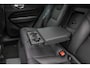 Volvo XC60 2.0 T6 Plug-in hybrid AWD Plus Bright | Pano | Trekhaak | Cruise adaptief | Apple Carplay/Android Auto | Elektrisch verstelb. bestuurdersstoel met geheugen | NL auto | Achterbank verwarmd | Achteruitrijcamera | Apple Carplay/Android Auto|telefoonintegratie premium