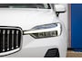 Volvo XC60 2.0 T6 Plug-in hybrid AWD Plus Bright | Pano | Trekhaak | Cruise adaptief | Apple Carplay/Android Auto | Elektrisch verstelb. bestuurdersstoel met geheugen | NL auto | Achterbank verwarmd | Achteruitrijcamera | Apple Carplay/Android Auto|telefoonintegratie premium