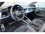 Audi A3 Limousine 35 TFSI S edition zwart optiek