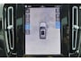 Volvo EX40 Extended Range Ultra 82 kWh -- Panorama/schuifdak - IntelliSafe Assist & Surround - 360º Camera - Harman/Kardon audio - Trekhaak - Verwarmde voorstoelen & stuur - Parkeersensoren voor & achter - Elektr. bedienb. voorstoelen met geheugen links - Draadloze tel. lader - Warmtepomp - Extra getint glas - 20' LMV