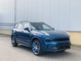 Lynk & Co 01 1.5 PHEV 261PK 1800KG Trekgewicht-Panorama dak
