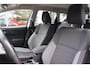 Toyota Auris 1.8 Hybrid ASPIRATION CRUISE NAVI CLIMA LM-VELGEN EL-RAMEN STOELEN IN HOOGTE VERSTELBAAR
