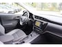 Toyota Auris 1.8 Hybrid ASPIRATION CRUISE NAVI CLIMA LM-VELGEN EL-RAMEN STOELEN IN HOOGTE VERSTELBAAR