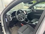 Volvo XC40 Recharge Plus 70 kWh | Adaptive Cruise Control | BLIS | Stoel & Stuurverwarming | Keyless | Elektrische achterklep | Getint Glas | All-Season banden |