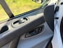 Ford Transit Custom 290 2.0 TDCI L2H1 Trend|EURO6|airco|bluetooth|trekhaak|drie zitplaatsen|radio|elektrische ramen