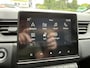 Renault Captur TCe 140 EDC Intens | Camera achter | Parkeersensoren voor + achter | Navigatiesysteem | Dealer onderhouden | All Seasonbanden |