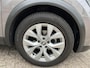 Renault Captur TCe 140 EDC Intens | Camera achter | Parkeersensoren voor + achter | Navigatiesysteem | Dealer onderhouden | All Seasonbanden |