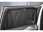Volvo XC90 T8 Plug-in hybrid AWD Ultra Dark | Verwarmde, Geventileerde en Masserende Voorstoelen | Luchtvering | Panoramisch Schuif-/Kanteldak | Semi-Elektrische Trekhaak | 360º Camera | Gelamineerd en Getint Glas Achter| Bowers & Wilkins |