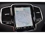 Volvo XC90 T8 Plug-in hybrid AWD Ultra Dark | Verwarmde, Geventileerde en Masserende Voorstoelen | Luchtvering | Panoramisch Schuif-/Kanteldak | Semi-Elektrische Trekhaak | 360º Camera | Gelamineerd en Getint Glas Achter| Bowers & Wilkins |