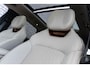 Lynk & Co 08 1.5 More Elektrische massage- & ventilatiestoelen met geheugen | Stoelverwarming voor & achter | Panoramadak | Apple CarPlay/Android Auto | 23 Harman Kardon speakers | Adaptive Cruise Control |