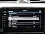 Volkswagen Passat 1.4 TSI PHEV GTE Business Lederen bekleding - Trekhaak - Navigatie - Stoelverwarming - Head-up display