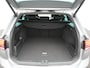 Volkswagen Passat 1.4 TSI PHEV GTE Business Lederen bekleding - Trekhaak - Navigatie - Stoelverwarming - Head-up display