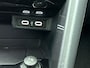 Volkswagen T-Roc 1.5 TSI 150pk DSG / Automaat Style two tone Navigatie Apple Carplay/Android Auto Parkeersensoren Camera Adaptive Cruise Control Blind Spot Assist Park Assist Stoel- en stuurverwarming Elektrische achterklep LED-koplampen