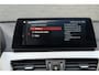BMW X1 xDrive25e | Panodak | Sportleder | Head-Up | Trekhaak | Adaptive Cruise | Camera | 35X op voorraad