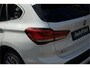 BMW X1 xDrive25e | Panodak | Sportleder | Head-Up | Trekhaak | Adaptive Cruise | Camera | 35X op voorraad