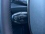 Peugeot e-2008 EV Active Pack 50 kWh Navigatie | Parkeersensoren | All Season | Carplay | SOH 98%