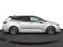 Toyota Corolla Touring Sports 2.0 Hybrid Premium | Panoramadak | Stoelverwarming | Trekhaak | Parkeersensoren | Leer | Navigatie |