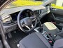 Volkswagen Polo 1.0 TSI Life / APP.Connect / 15"LMV / PDC v+a