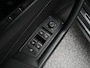 Volkswagen T-Roc R-Line 1.5 TSI 150 PK DSG | LED Plus | Ergo Zetels | Achteruitrijcamera | Trekhaak | Navigatie | Stoelverwarming |