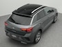 Volkswagen T-Roc R-Line 1.5 TSI 150 PK DSG | LED Plus | Ergo Zetels | Achteruitrijcamera | Trekhaak | Navigatie | Stoelverwarming |