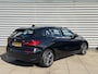 BMW 1-Serie 116i Introduction Edition Automaat | Navigatie | Parkeersensoren voor en achter | LED | NL Auto