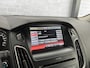 Ford Focus 1.5 Titanium Edition Automaat Navigatie Cruise Stoelverwarming Trekhaak