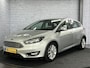 Ford Focus 1.5 Titanium Edition Automaat Navigatie Cruise Stoelverwarming Trekhaak