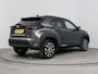 Toyota Yaris Cross 1.5 Hybrid Dynamic | Apple Carplay / Android Auto | Stoel-/stuurverwarming | Verwarmbare voorruit | Parkeersensoren voor/achter | Adaptive Cruise | Full LED | Keyless | Clima | Camera | 17 inch