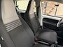 Volkswagen Up! 1.0 Airco NL Auto NAP multimedia LED Rijbaanh.