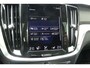 Volvo V60 2.0 B3 Inscription | Harman Kardon Audio | Schuif-/Kanteldak | Elektrisch Bedienbare Stoelen | Parkeersensoren Voor en Achter | Parkeercamera | Verwarmbare Stoelen Voor en Achter | Stuurverwarming |